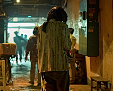 “The Ugly หน้าเกลียด” พลิกเกม! เผยทุนสร้างเพียง 2 พันล้านวอน–ถ่าย 13 คิว ขึ้นแท่นหนังคุ้มทุนเร็วที่สุดแห่งปี